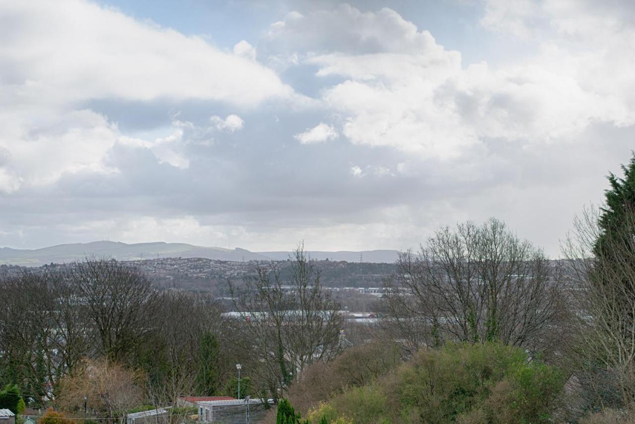 Parking, Garden, En-Suite & Tv'S In All Rooms, Large Living Space Swansea Exteriér fotografie