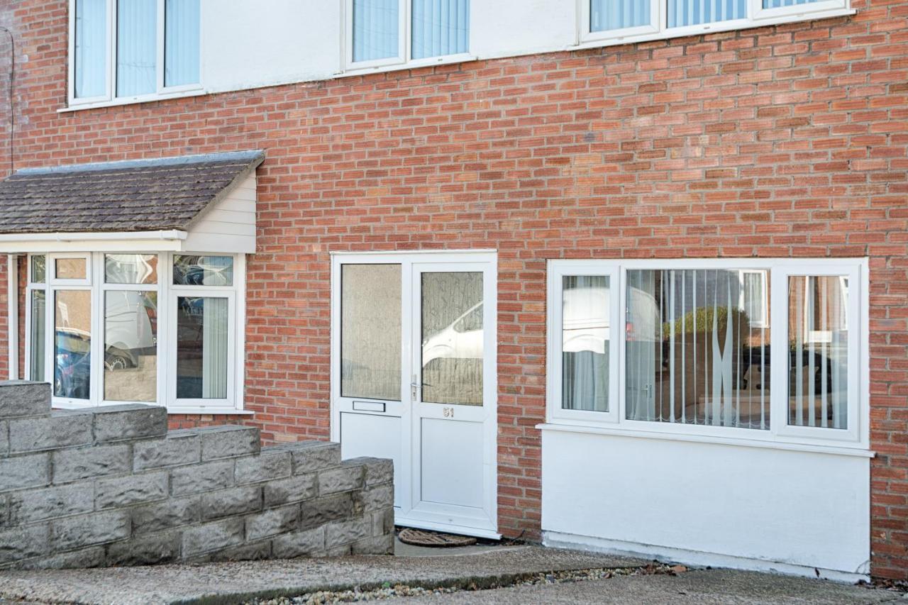 Parking, Garden, En-Suite & Tv'S In All Rooms, Large Living Space Swansea Exteriér fotografie